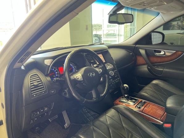 Infiniti FX II (S51) с пробегом 2010 года, цена 1 450 000 рублей, 181000 км, внедорожник, Автокод Объявления
