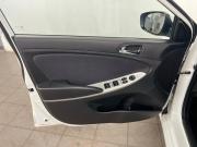 Hyundai Solaris I Санкт-Петербург  - изображение 32