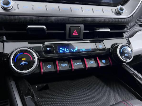 Hyundai Lafesta I Рестайлинг с пробегом 2025 года, цена 2 750 000 рублей, 30 км, седан, Автокод Объявления