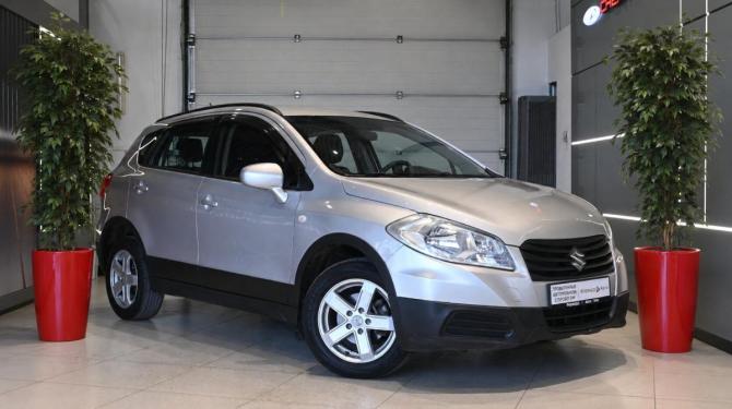 Suzuki SX4 II (S-Cross) с пробегом 2014 года, цена 1 095 000 рублей, 152476 км, хэтчбек, Автокод Объявления