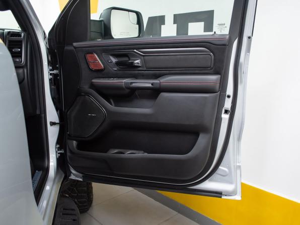 Ram 1500 V Рестайлинг с пробегом 2026 года, цена 11 999 000 рублей, 34 км, offers.body_type.unknown, Автокод Объявления