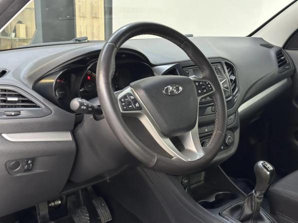 Lada (ВАЗ) Vesta I с пробегом 2020 года, цена 930 000 рублей, 79004 км, седан, Автокод Объявления