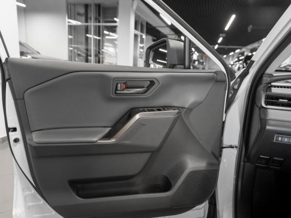 Toyota RAV4 VI (XA60) с пробегом 2026 года, цена 4 300 000 рублей, 30 км, внедорожник, Автокод Объявления
