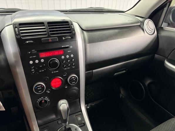 Suzuki Grand Vitara II Рестайлинг с пробегом 2010 года, цена 1 097 000 рублей, 156288 км, внедорожник, Автокод Объявления
