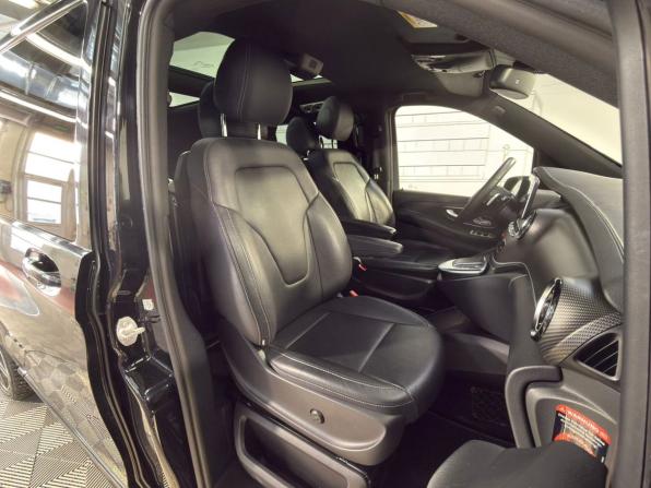 Mercedes-Benz V-Класс III (W447) Рестайлинг с пробегом 2021 года, цена 7 500 000 рублей, 47608 км, минивэн, Автокод Объявления