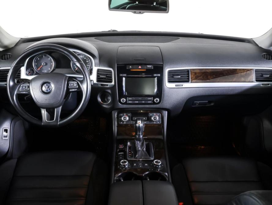 Volkswagen Touareg II Москва  - изображение 13