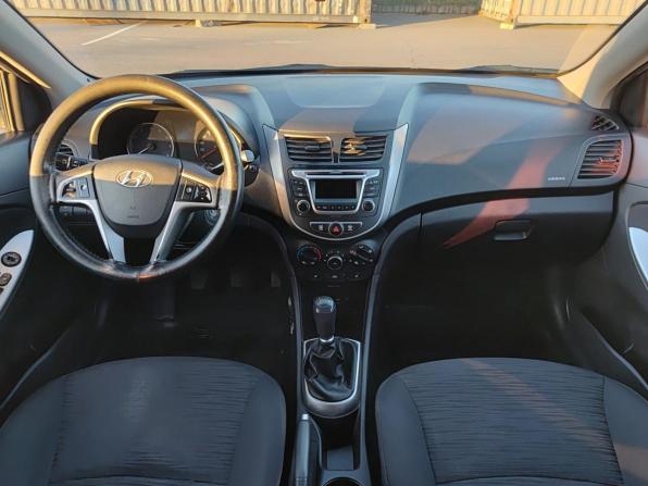 Hyundai Solaris I Рестайлинг с пробегом 2015 года, цена 835 000 рублей, 241597 км, седан, Автокод Объявления