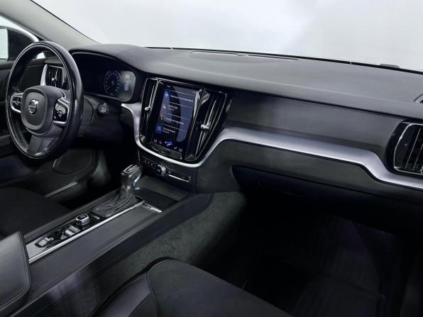 Volvo V60 Cross Country II с пробегом 2021 года, цена 3 397 000 рублей, 116411 км, универсал, Автокод Объявления