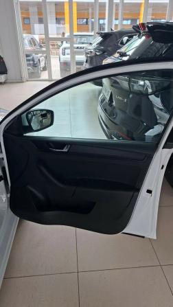 Skoda Rapid I с пробегом 2017 года, цена 1 228 000 рублей, 87000 км, лифтбек, Автокод Объявления