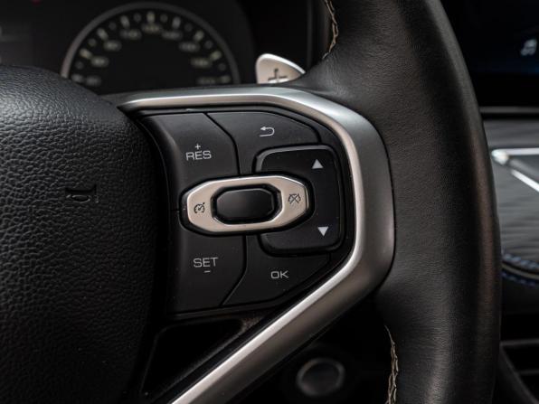 Haval Jolion I Рестайлинг с пробегом 2024 года, цена 1 690 000 рублей, 42131 км, внедорожник, Автокод Объявления