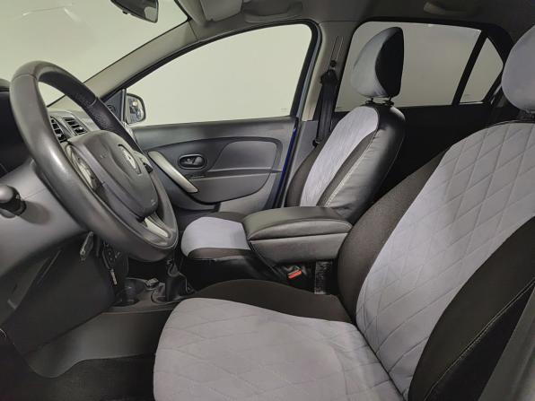 Renault Logan II с пробегом 2017 года, цена 875 000 рублей, 119000 км, седан, Автокод Объявления