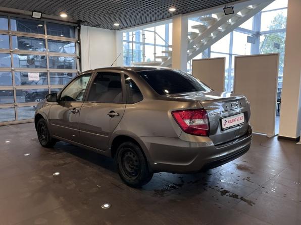 Lada (ВАЗ) Granta I Рестайлинг с пробегом 2024 года, цена 800 000 рублей, 99089 км, седан, Автокод Объявления