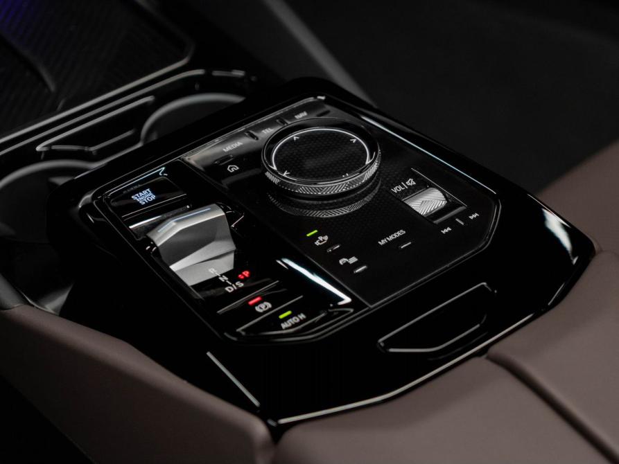 BMW 5 серии VIII (G60/G61/G68) Москва  - изображение 21
