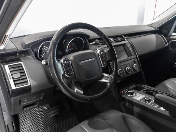 Land Rover Discovery V с пробегом 2017 года, цена 3 242 700 рублей, 168509 км, внедорожник, Автокод Объявления