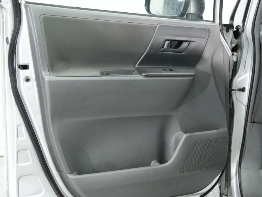 Toyota Noah II (R70) Новосибирск  - изображение 11