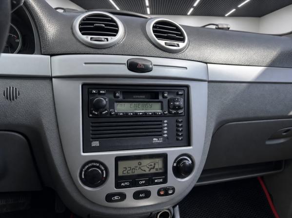 Chevrolet Lacetti I с пробегом 2005 года, цена 399 500 рублей, 300000 км, хэтчбек, Автокод Объявления