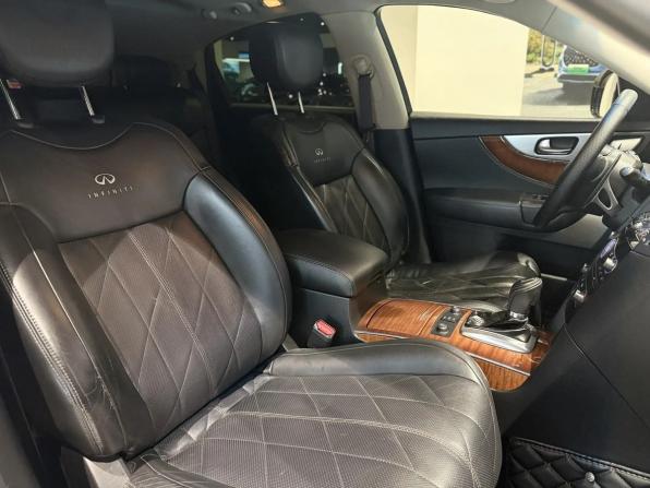 Infiniti FX II (S51) с пробегом 2011 года, цена 1 780 000 рублей, 219000 км, внедорожник, Автокод Объявления
