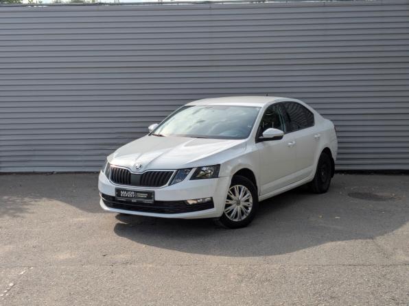 Skoda Octavia III (A7) Рестайлинг с пробегом 2020 года, цена 1 910 000 рублей, 65171 км, лифтбек, Автокод Объявления