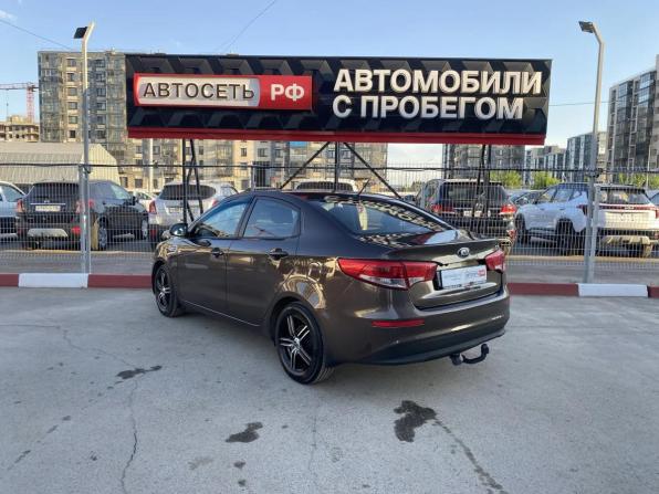 Kia Rio III Рестайлинг с пробегом 2016 года, цена 1 095 920 рублей, 71000 км, седан, Автокод Объявления