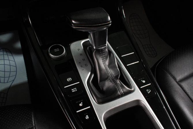 Hyundai Creta II с пробегом 2021 года, цена 1 699 000 рублей, 339120 км, внедорожник, Автокод Объявления