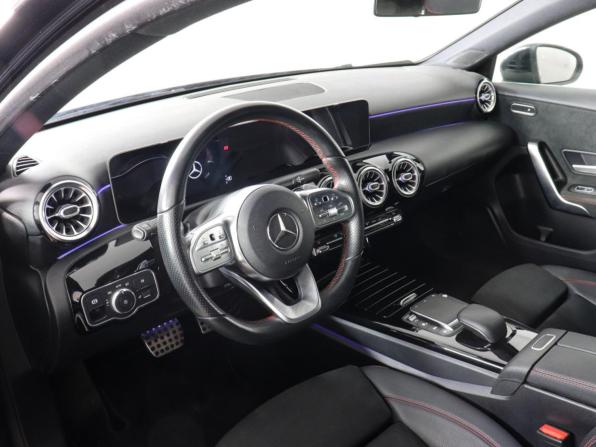 Mercedes-Benz A-Класс IV (W177) с пробегом 2020 года, цена 2 590 000 рублей, 97448 км, седан, Автокод Объявления