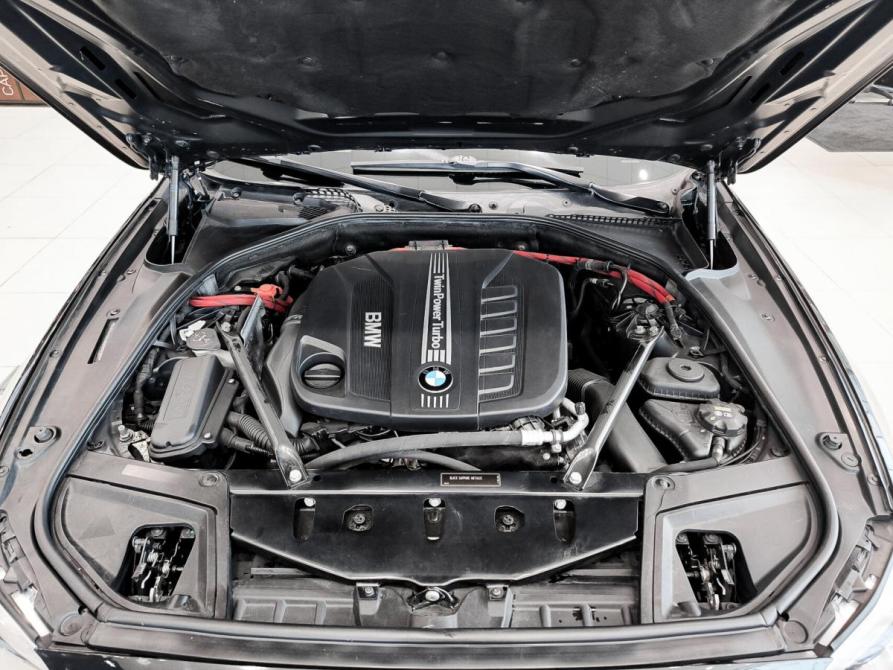 BMW 5 серии VI (F10/F11/F07) Рестайлинг Казань  - изображение 11