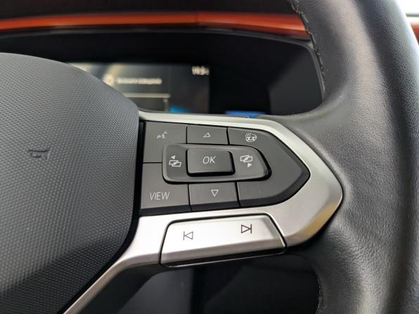 Volkswagen Taos I с пробегом 2021 года, цена 2 650 000 рублей, 62147 км, внедорожник, Автокод Объявления