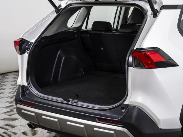 Toyota RAV4 V (XA50) с пробегом 2022 года, цена 3 589 000 рублей, 91900 км, внедорожник, Автокод Объявления