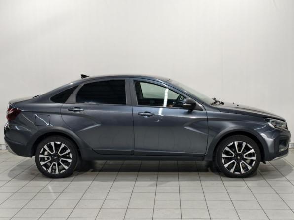 Lada (ВАЗ) Vesta I Рестайлинг (NG) с пробегом 2025 года, цена 1 345 000 рублей, 61718 км, седан, Автокод Объявления
