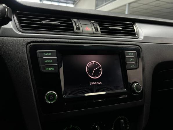 Skoda Rapid I Рестайлинг с пробегом 2018 года, цена 920 000 рублей, 242290 км, лифтбек, Автокод Объявления