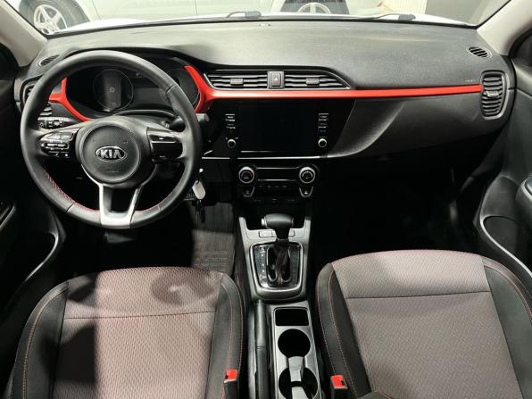 Kia Rio IV с пробегом 2020 года, цена 1 578 000 рублей, 56838 км, седан, Автокод Объявления