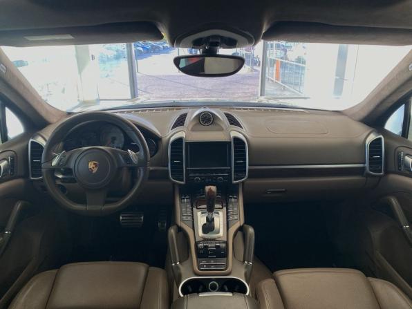 Porsche Cayenne II (958) с пробегом 2011 года, цена 1 997 000 рублей, 181464 км, внедорожник, Автокод Объявления