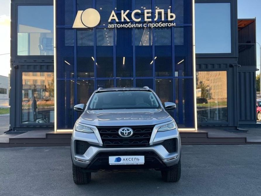 Toyota Fortuner II Рестайлинг Архангельск  - изображение 2