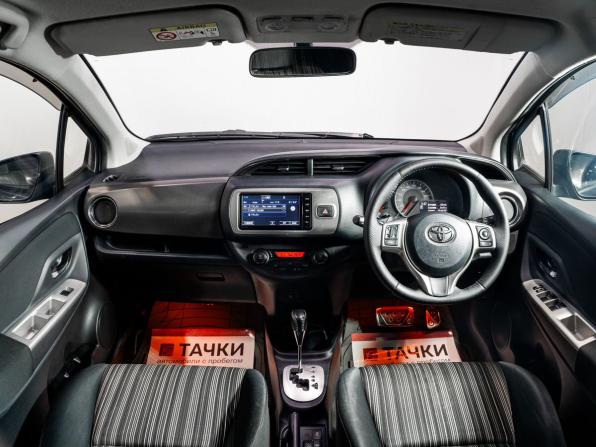 Toyota Vitz III (XP130) с пробегом 2014 года, цена 1 150 000 рублей, 99190 км, хэтчбек, Автокод Объявления