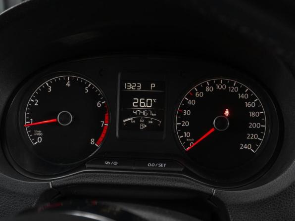Volkswagen Polo V Рестайлинг с пробегом 2019 года, цена 1 509 000 рублей, 47467 км, седан, Автокод Объявления
