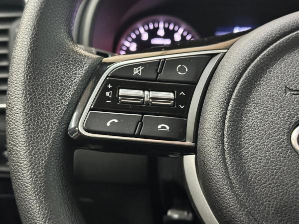 Kia Sportage IV Рестайлинг с пробегом 2021 года, цена 2 335 000 рублей, 85079 км, внедорожник, Автокод Объявления