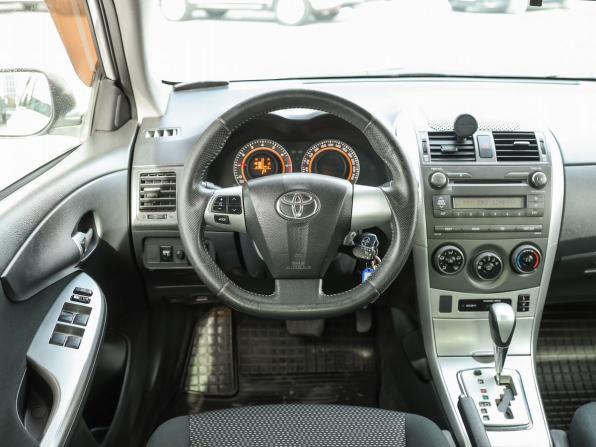Toyota Corolla X (E140 E150) Рестайлинг с пробегом 2012 года, цена 1 199 000 рублей, 284300 км, седан, Автокод Объявления