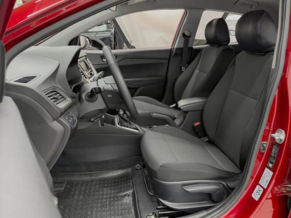 Hyundai Solaris II Рестайлинг с пробегом 2021 года, цена 1 340 000 рублей, 107465 км, седан, Автокод Объявления
