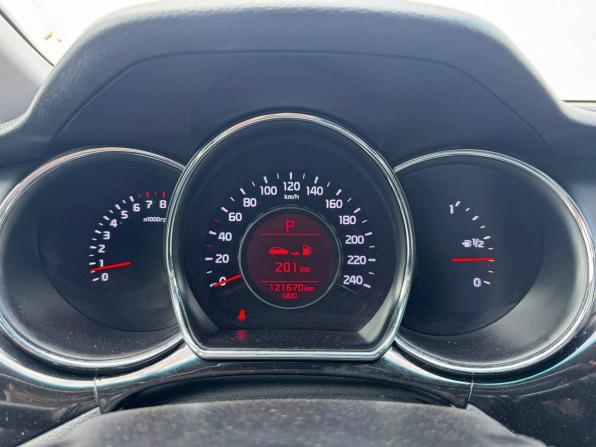 Kia Ceed II с пробегом 2015 года, цена 1 330 000 рублей, 121670 км, хэтчбек, Автокод Объявления