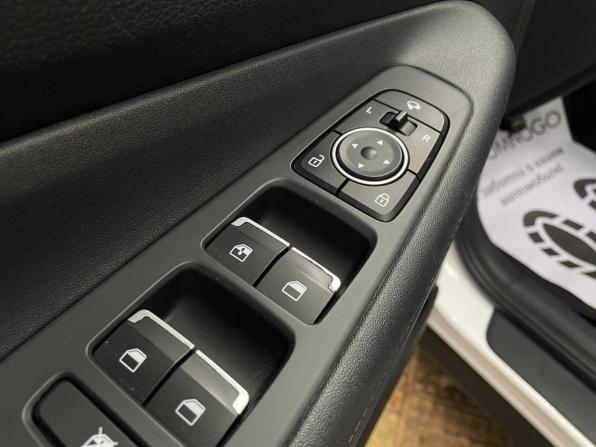 Hyundai Santa Fe IV с пробегом 2018 года, цена 2 790 000 рублей, 113651 км, внедорожник, Автокод Объявления