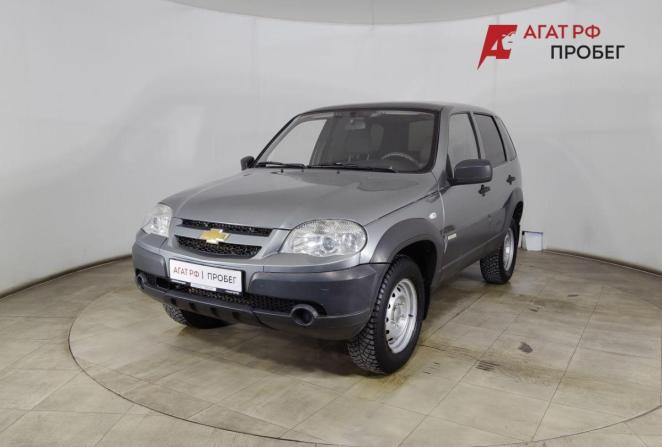 Chevrolet Niva I Рестайлинг с пробегом 2013 года, цена 490 000 рублей, 126060 км, внедорожник, Автокод Объявления