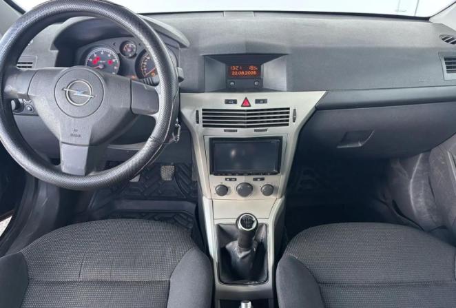 Opel Astra H Рестайлинг с пробегом 2008 года, цена 345 000 рублей, 192199 км, седан, Автокод Объявления