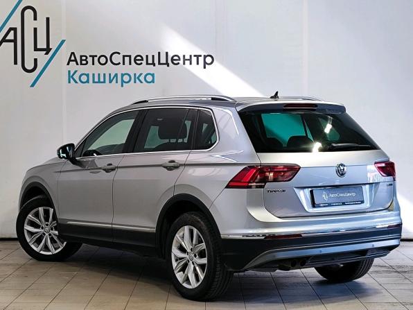 Volkswagen Tiguan II с пробегом 2018 года, цена 2 329 000 рублей, 180135 км, внедорожник, Автокод Объявления