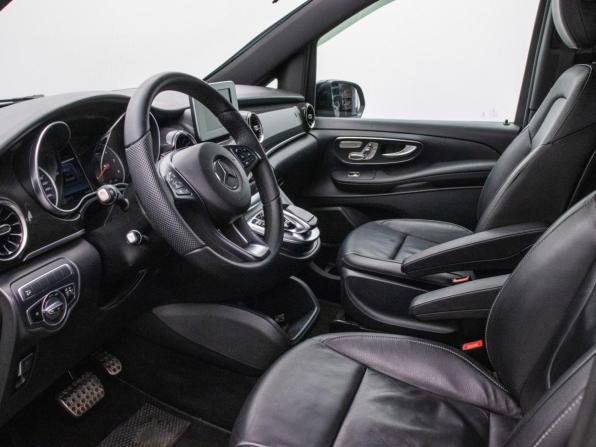 Mercedes-Benz V-Класс III (W447) Рестайлинг с пробегом 2019 года, цена 3 630 000 рублей, 240635 км, минивэн, Автокод Объявления