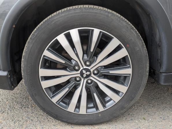 Mitsubishi Outlander III Рестайлинг 3 с пробегом 2019 года, цена 2 600 000 рублей, 109469 км, внедорожник, Автокод Объявления