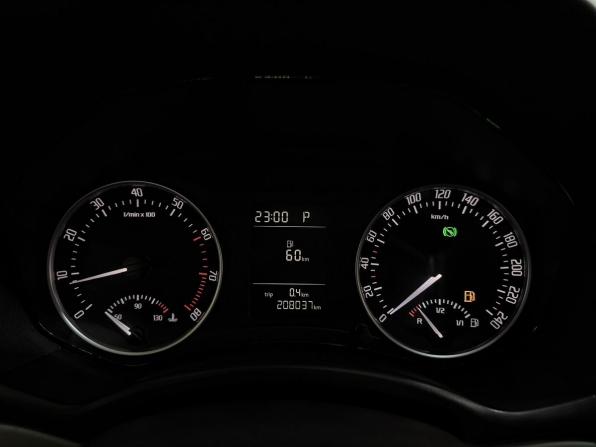 Skoda Octavia II (A5) Рестайлинг с пробегом 2012 года, цена 829 000 рублей, 208037 км, лифтбек, Автокод Объявления