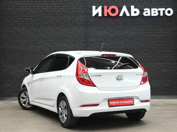 Hyundai Solaris I Рестайлинг с пробегом 2014 года, цена 1 130 000 рублей, 90008 км, хэтчбек, Автокод Объявления