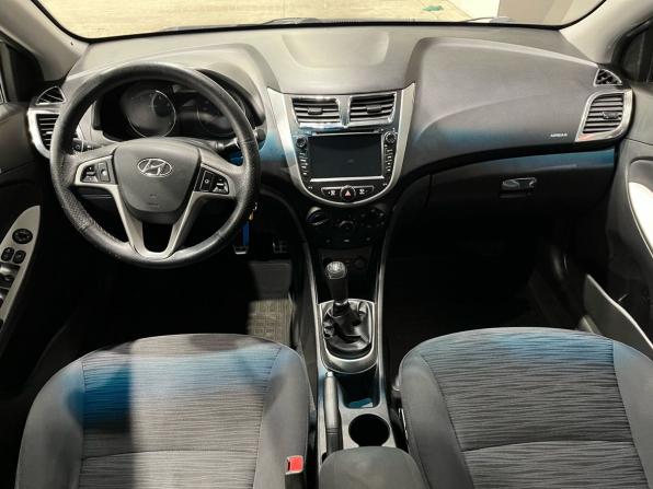 Hyundai Solaris I Рестайлинг с пробегом 2014 года, цена 730 000 рублей, 186230 км, седан, Автокод Объявления