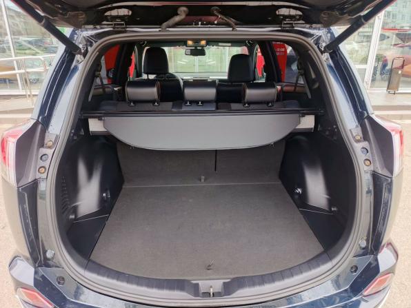 Toyota RAV4 IV (XA40) Рестайлинг с пробегом 2016 года, цена 2 849 700 рублей, 73688 км, внедорожник, Автокод Объявления