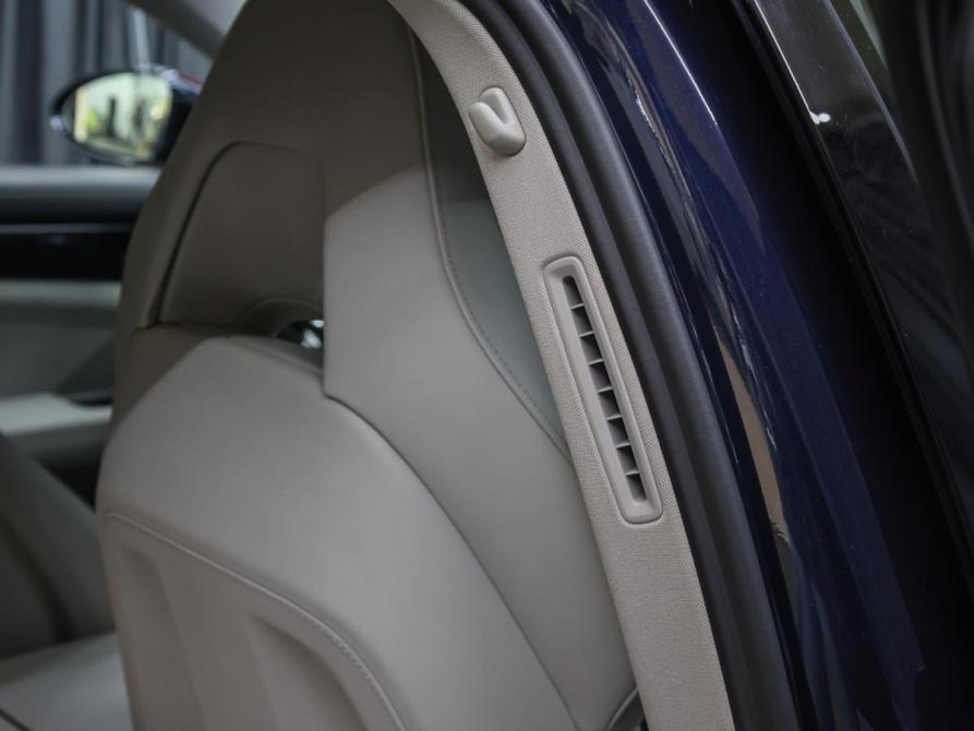 Porsche Panamera II Москва  - изображение 19